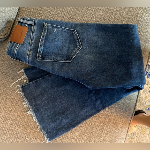 Hidden brand Happi High Rise Crop Flare Jean size 29 - Picture 2 of 3